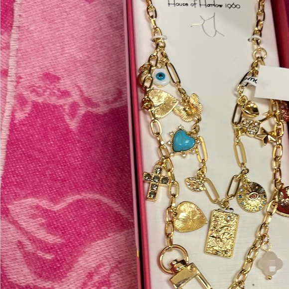 NWT ⚜️💖⚜️ House of Harlow 1960 golden tone charm necklace - Picture 6 of 11